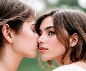 23 Women to Kiss Before You Die 23 Women to Kiss Before You Die