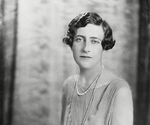 Agatha Christie, la reine du crime: Aux sources du roman policier moderne (Écrivains t. 14) (French Edition)