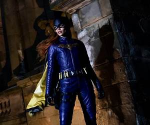 Batgirl (2009-2011) #18