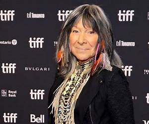 Buffy Sainte-Marie Unauthorized \u0026 Uncensored (All Ages Deluxe Edition with Videos)
