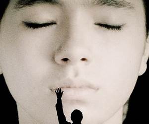 Close Your Eyes Close Your Eyes