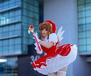 Cosplay: The Fantasy World of Role Play Cosplay: The Fantasy World of Role Play