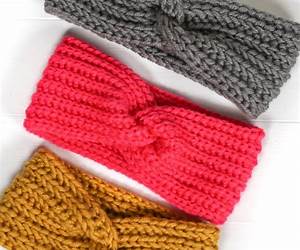Crochet Ear Warmers: 17 Super Easy And Cute Ear Warmer Crochet Patterns: (Crochet patterns, Crochet books, Crochet for beginners, Crochet for Dummies, ... beginner's guide, step-by-step projects) Crochet Ear Warmers: 17 Super Easy And Cute Ear Warmer Crochet Patterns: (Crochet patterns, Crochet books, Crochet for beginners, Crochet for Dummies, ... beginner's guide, step-by-step projects)