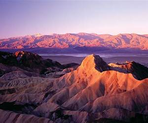 Death Valley (1) (Vivienne Pink) Death Valley (1) (Vivienne Pink)
