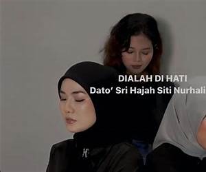 Dialah di Hati Dialah di Hati