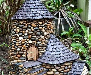 Fairy Houses you can make: An idea book for making fairy houses with logs. (Volume 2) Fairy Houses you can make: An idea book for making fairy houses with logs. (Volume 2)