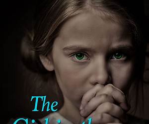 Girl in the Shadows (Diamond Files Mystery, #1)