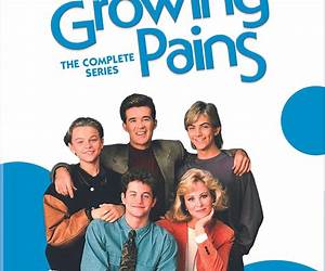 Growing Pains in Paradise (Paradise, Montana Chronicles Book 4)