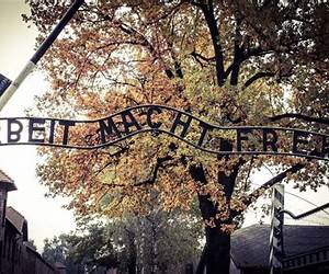 Hitler regala una città agli ebrei. Musica e cultura nel ghetto di Theresienstadt