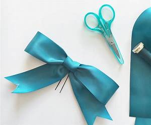 How to Make Hair Bows, Hair Pins and More: 36 DIY Hair Accessories