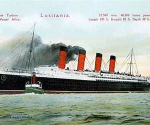 Lusitania: Le grand roman d'un mystérieux naufrage Lusitania: Le grand roman d'un mystérieux naufrage