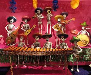 Mejor Muertos Mejor Muertos