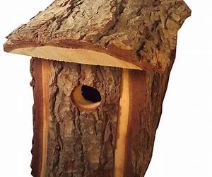 Natural Birdhouses: 25 Projects Using Found Wood to Attract Birds, Bats and Bugs into Your Garden Natural Birdhouses: 25 Projects Using Found Wood to Attract Birds, Bats and Bugs into Your Garden