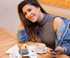 Sharmeeli / شرمیلی Sharmeeli / شرمیلی