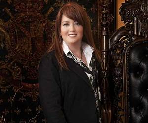 Sherrilyn Kenyon: Series Reading Order: Series List: League Books, Angels Touch, Sea Wolves, Macallister Books, Dark-Hunter Series, De Piaget, B.A.D. books by Sherrilyn Kenyon