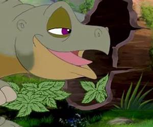 Spike Gets Stuck (Wild and Crazy Dinosaurs) Spike Gets Stuck (Wild and Crazy Dinosaurs)
