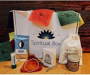 Spiritual Box Set: The Ultimate Guides to Wicca Spells, Reiki, Auras, and Chakra Meditation. 70+ Tips To Help Quiet the Mind