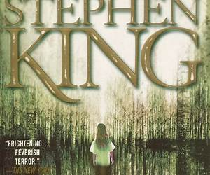 The Girl Who Loved Stephen King The Girl Who Loved Stephen King