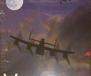 Victory Boxset: Five Classic True Stories from WWII Victory Boxset: Five Classic True Stories from WWII